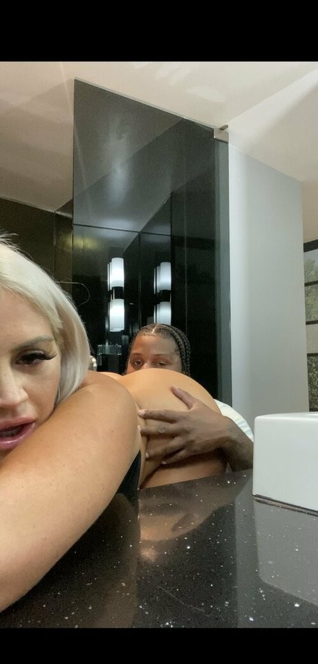 Naken lekkede OnlyFans-bilde av Jimmysmacks