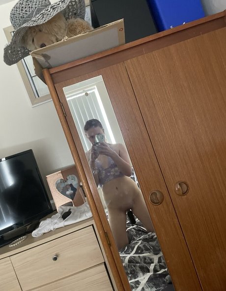 Nagie wyciekłe zdjęcie OnlyFans od Roselizzy200345
