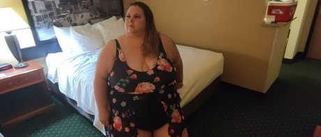 Juicybootybbw
