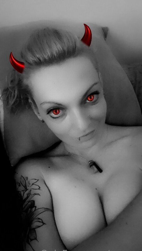 Foto nua vazada do OnlyFans de Zaryaz