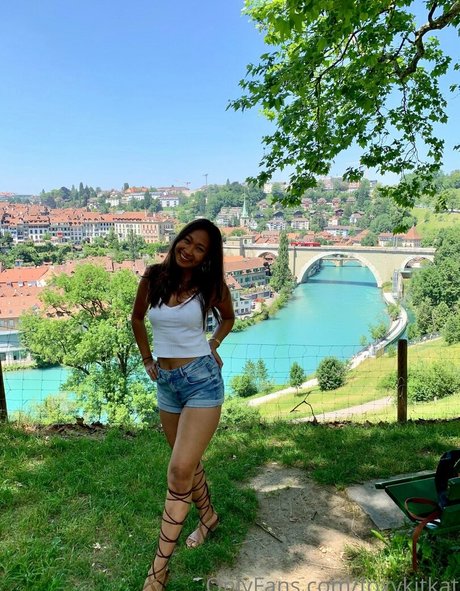Nahá fotka uniklých OnlyFans od Foxykitkat