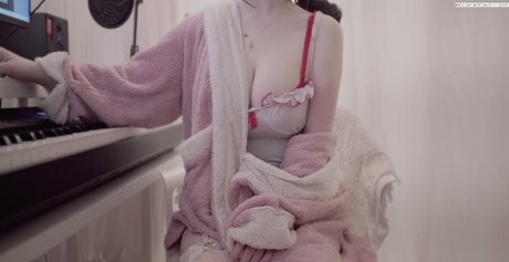 Yuwol OnlyFans泄露裸照