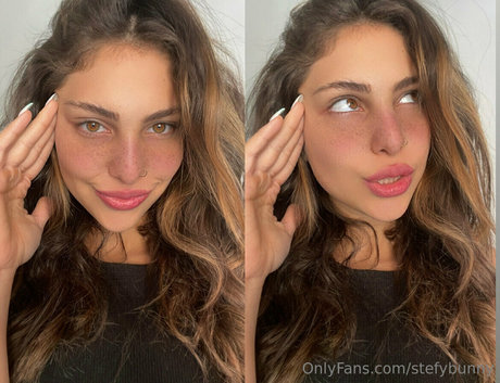 Nahá fotka uniklých OnlyFans od Stefybunny