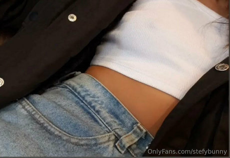 Nahá fotka uniklých OnlyFans od Stefybunny