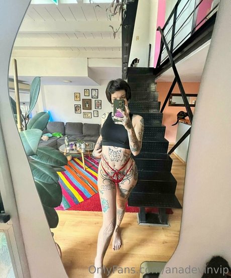 Nahá fotka uniklých OnlyFans od Anadevinvip