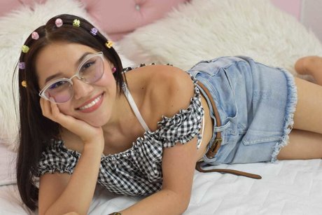 Alaston vuotanut OnlyFans-kuva Sophi Daniels