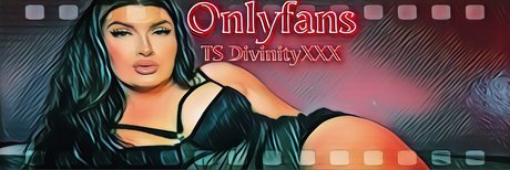 Foto nua vazada do OnlyFans de Divinity