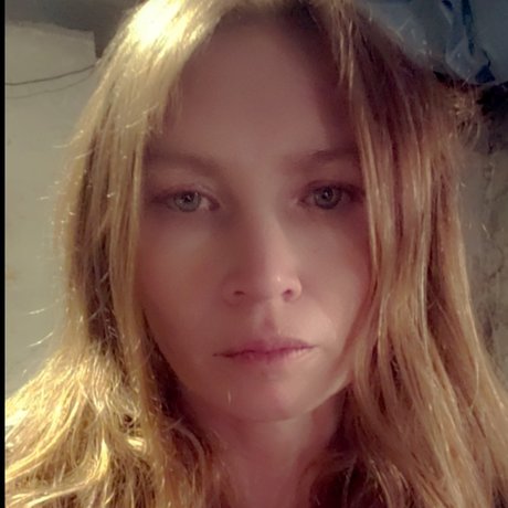 Naken läckt OnlyFans-bild av Sami Leigh