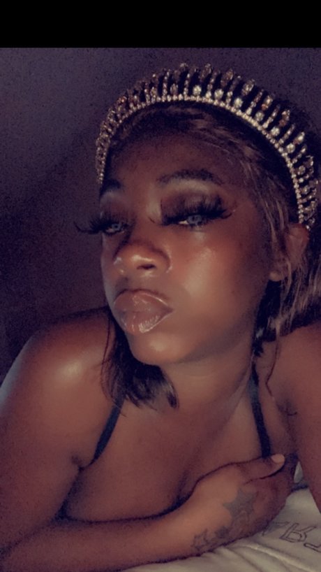 Nahá fotka uniklých OnlyFans od  In A  World