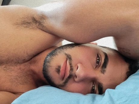 Foto nua vazada do OnlyFans de Rogerio Rocha
