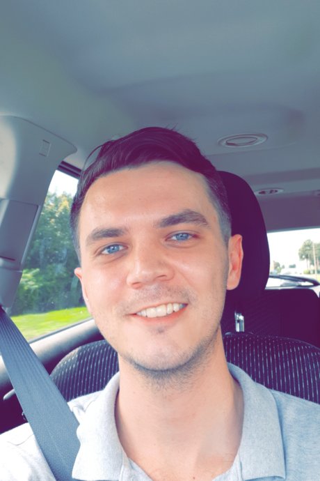 Alaston vuotanut OnlyFans-kuva Thatonedude