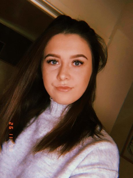 Naken läckt OnlyFans-bild av Jennifer