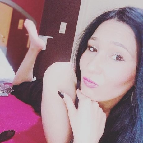 Naakte gelekte OnlyFans-foto van Sarahsarah