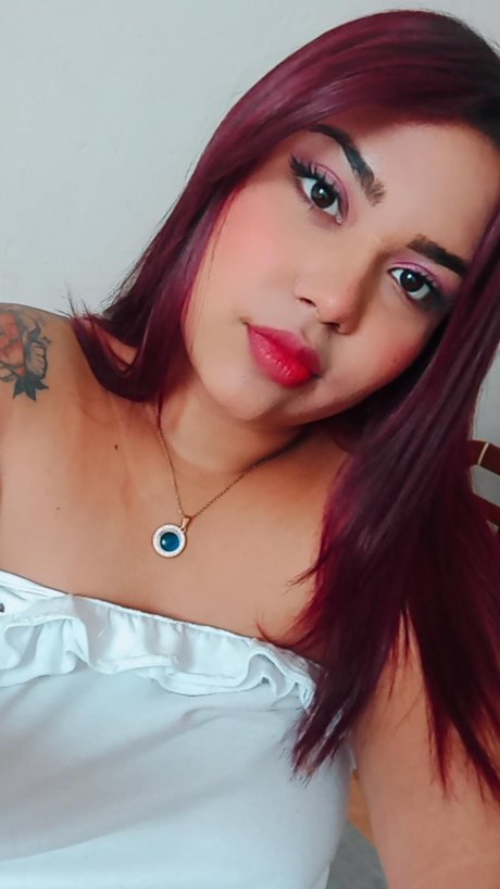 Nøgent lækket OnlyFans-billede af Emily Daz