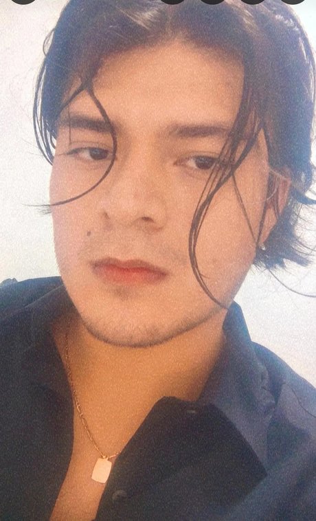 Naken läckt OnlyFans-bild av Firefeet