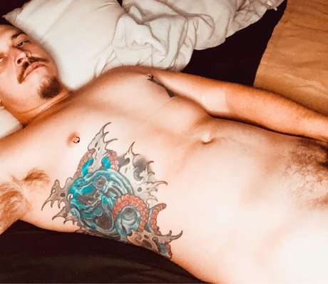 Nahá fotka uniklých OnlyFans od Dominic D