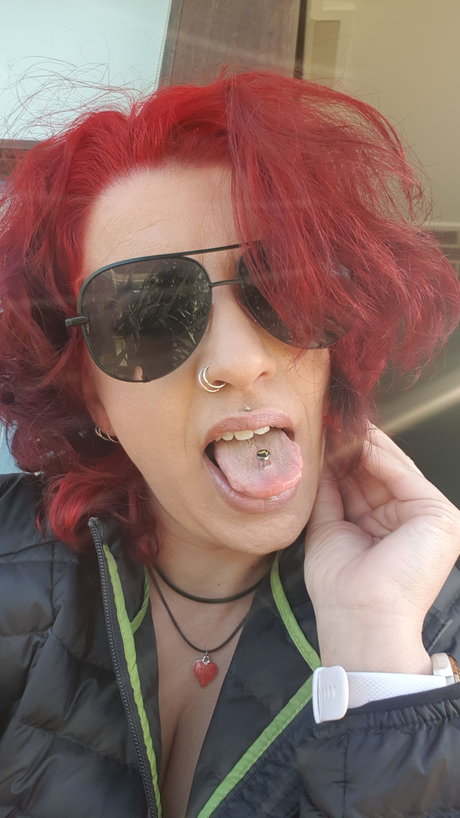 Alasti lekkinud OnlyFans-i pilt 