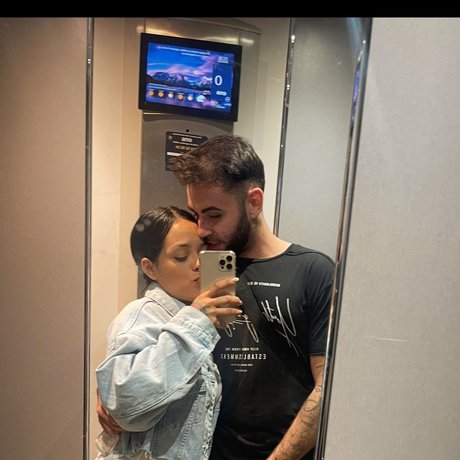 Обнаженная фотография утечки OnlyFans от Laia Sweet