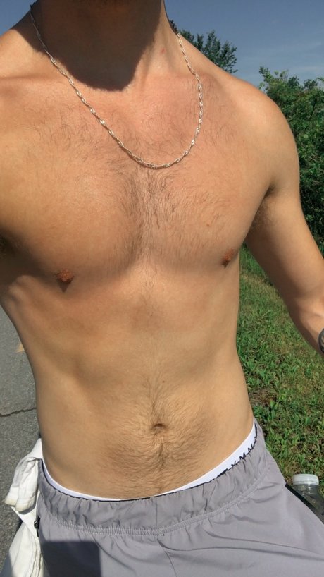 Nahá fotka uniklých OnlyFans od James