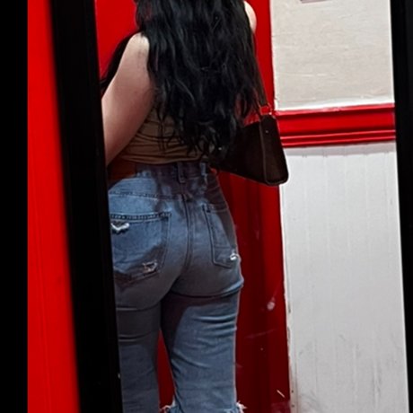 Naken läckt OnlyFans-bild av Sofia 
