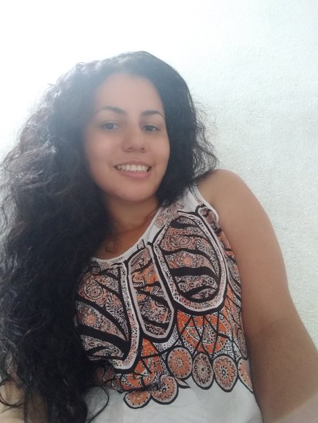 Alaston vuotanut OnlyFans-kuva Arlete