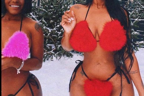 Обнаженная фотография утечки OnlyFans от Bad Gal Trinidadd 