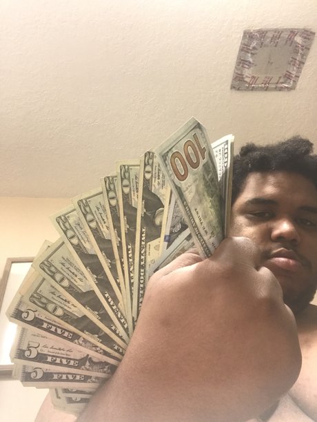 Naken läckt OnlyFans-bild av Starjr