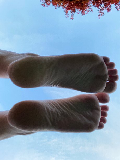 Sexyfeetgirlxx