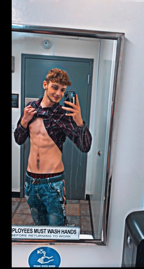 Foto nua vazada do OnlyFans de Taylor Miller