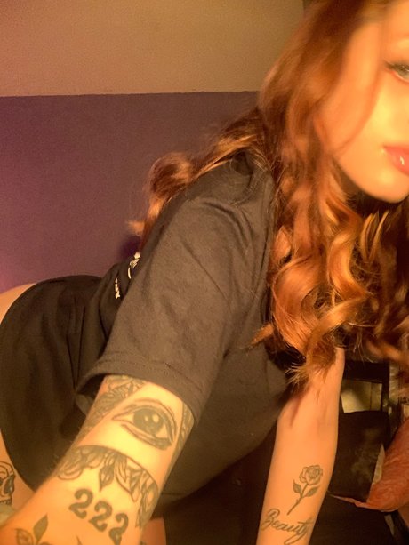 Alaston vuotanut OnlyFans-kuva Jenna