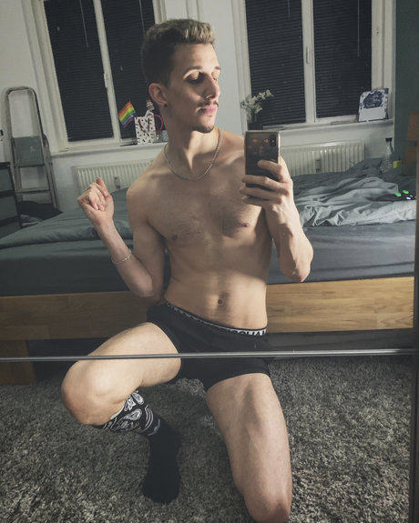 Foto nua vazada do OnlyFans de Saschdimond