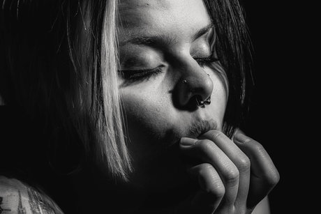 Naakte gelekte OnlyFans-foto van Testaferro Dom
