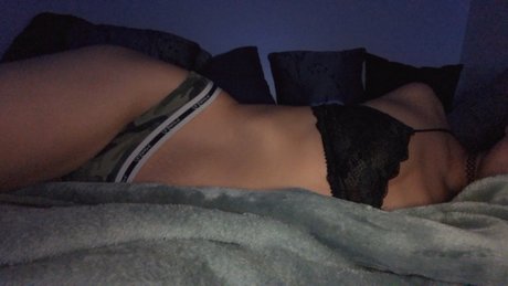 Обнаженная фотография утечки OnlyFans от Forbidden Fruit 