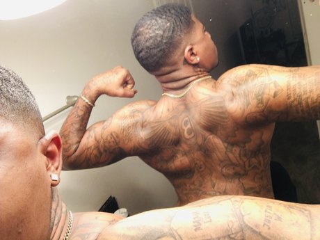 Naken läckt OnlyFans-bild av Dripcityinkhouston