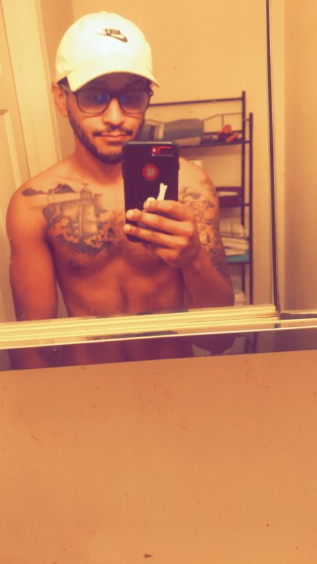 Naken läckt OnlyFans-bild av Shawn Hancock Aka Thespicystepbro 