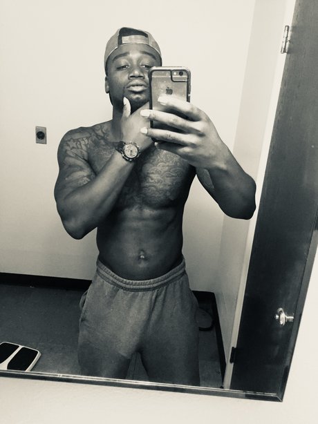 Naakte gelekte OnlyFans-foto van Dangerzone 