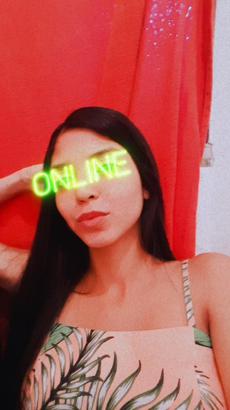 Alaston vuotanut OnlyFans-kuva Daniela