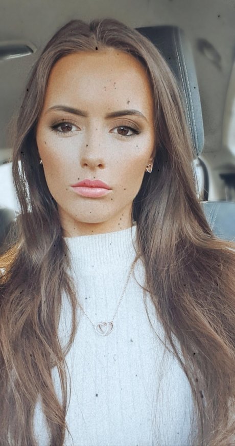 Goddess Nicole 