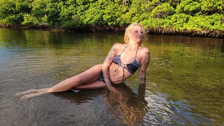 Обнаженная фотография утечки OnlyFans от Jessij