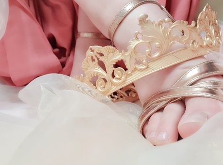 Naken läckt OnlyFans-bild av Princess Precious Feet