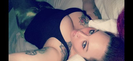 Naken läckt OnlyFans-bild av Princesspennyperfect