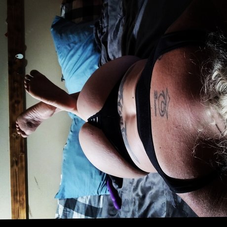 Foto nua vazada do OnlyFans de Tatia Ryann