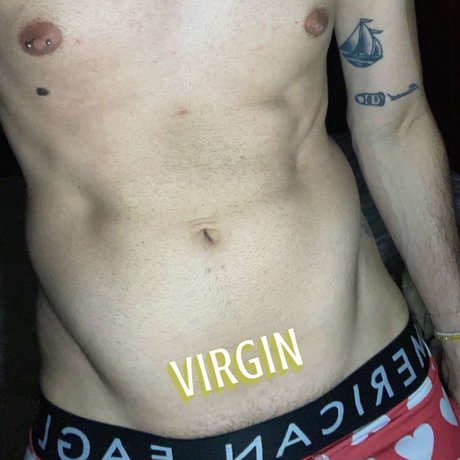 Naken läckt OnlyFans-bild av Sebastian