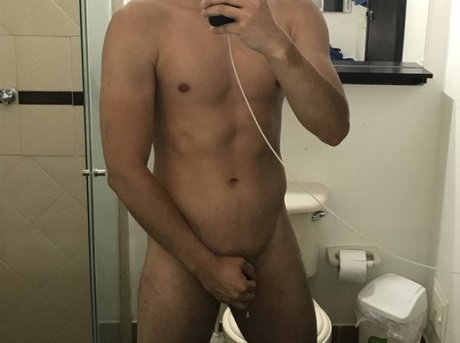 Nagie wyciekłe zdjęcie OnlyFans od Axelleomtx