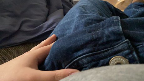 Naakte gelekte OnlyFans-foto van Oli