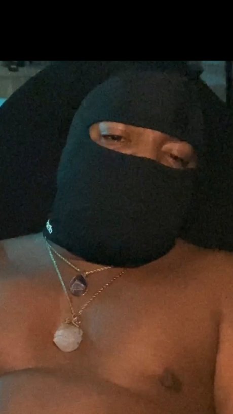 Nagie wyciekłe zdjęcie OnlyFans od Pogo