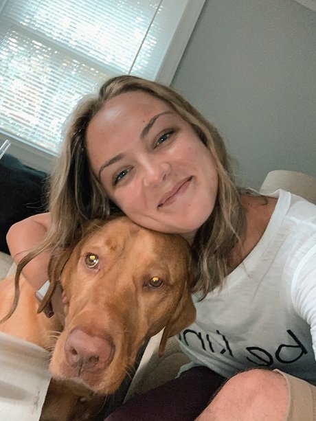 Alaston vuotanut OnlyFans-kuva Taylor Haney
