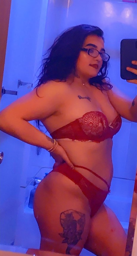 Jasmine Holmes