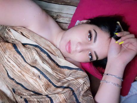Nagie wyciekłe zdjęcie OnlyFans od Deniisa