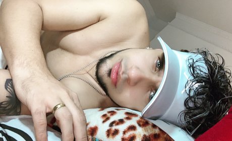 Naakte gelekte OnlyFans-foto van Denzel Sandler